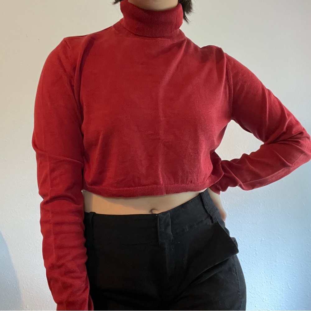 Red Turtleneck Crop Top